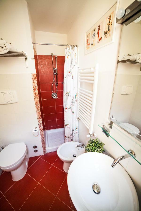 Villa Paganini B&B ローマ エクステリア 写真